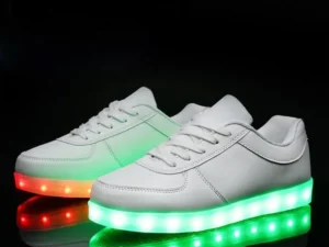 Chaussures Led Unisexes Baskets Lumineuses Tendance Noires Et Blanches Tailles 35 À 46