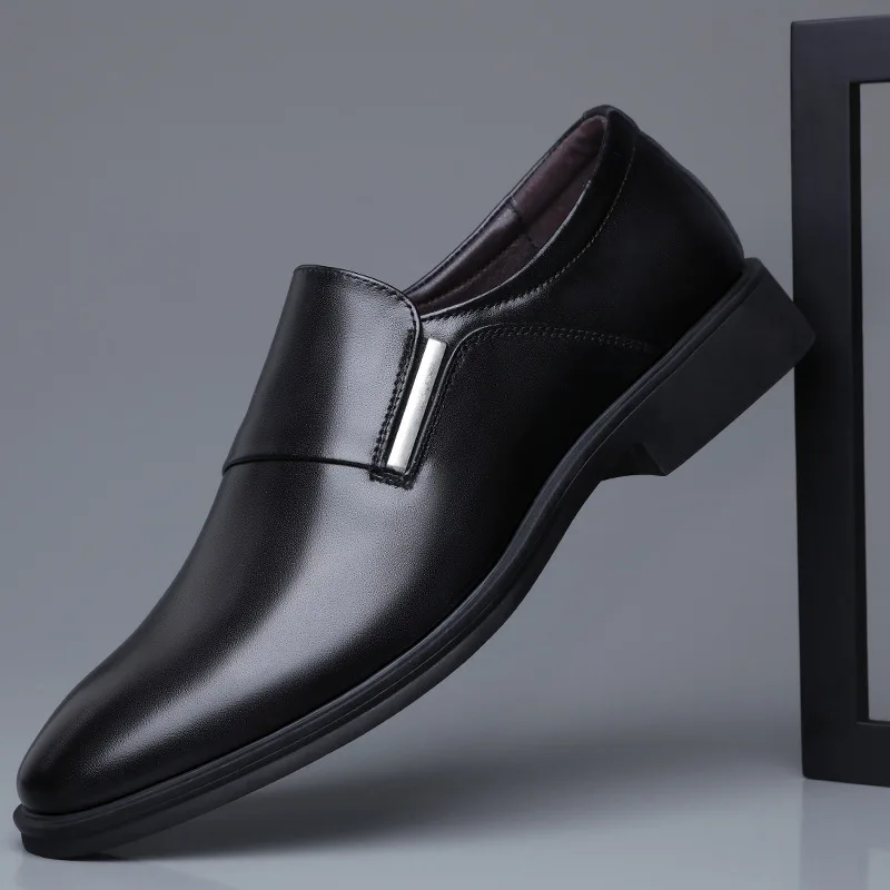 Chaussures habillées, bout pointu, en cuir, chaussures d’affaires